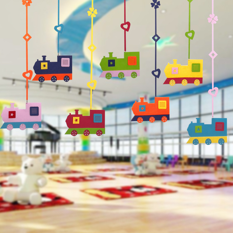 幼儿园教室吊饰走廊创意挂饰店铺儿童乐园吊顶装饰品交通工具挂件