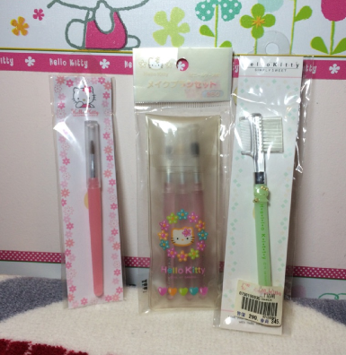 Hello Kitty 绝版彩妆工具组（3样合购价）日本制