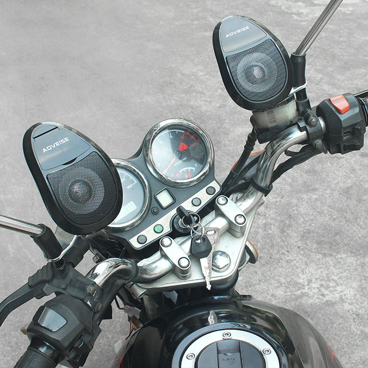 新品摩托车音响MP3蓝牙收音带灯改装踏板电动车载音箱功放一体机
