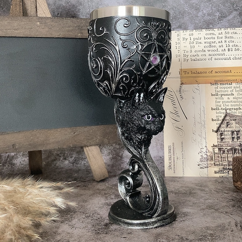 创意异形奇特哥特暗黑Familiars Love黑猫树脂中世纪复古高脚酒杯