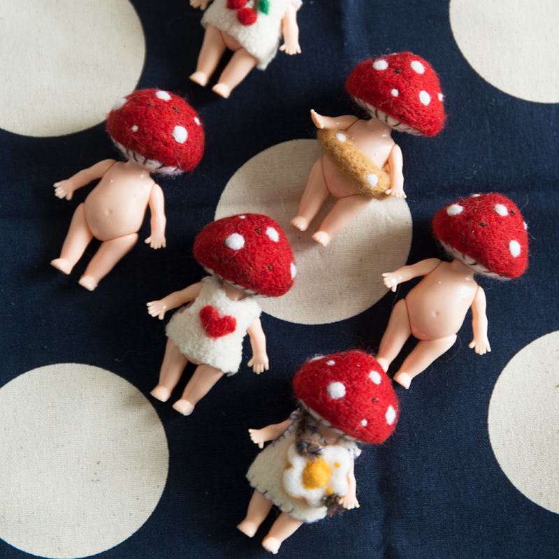 【自由生长】特价21SS原创手工羊毛毡萌萌哒可爱蘑菇人摆件钥匙扣