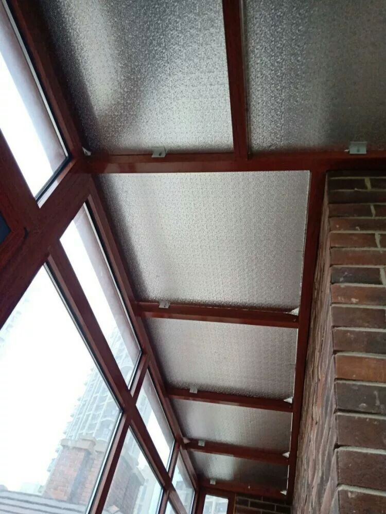 聚氨酯保温隔热压花铝复合板阳光房屋顶吊顶夹层机柜风管铝箔板材