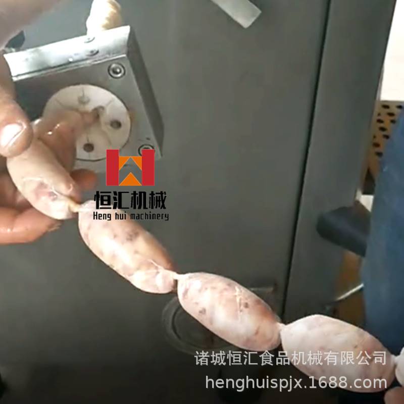 网红山东哈尔滨红肠灌肠机自营商 全自动灌肠机器 抽真空自动扭结