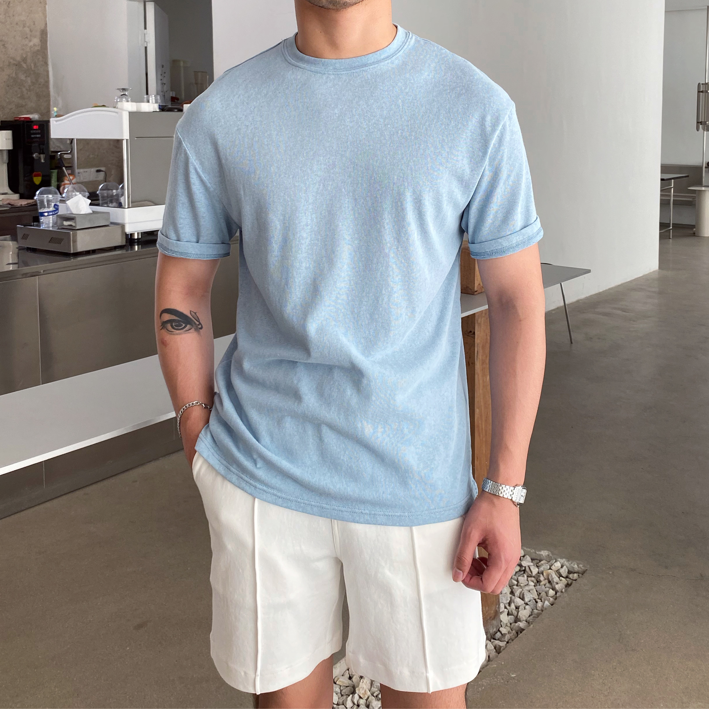 鹿三先生夏季男士速干圆领休闲透气短袖体恤沙滩日常通勤纯色T恤