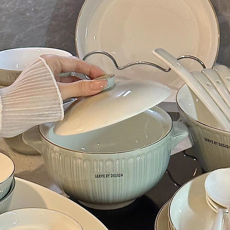 碗碟套装家用轻奢餐具盘子陶瓷碗盘北欧创意沙拉碗吃饭碗汤碗带盖