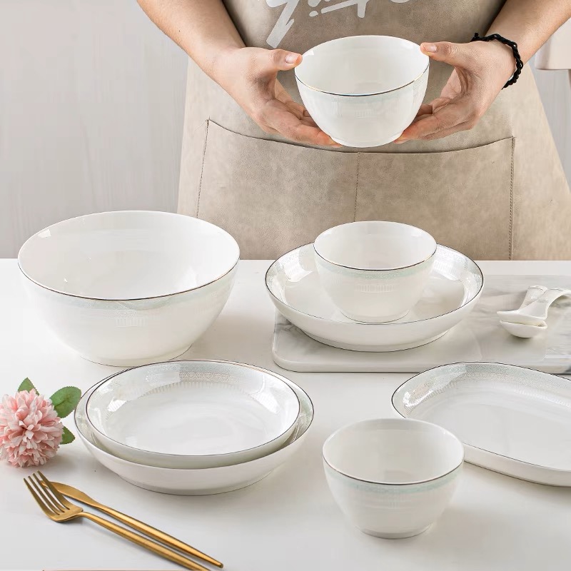 简约陶瓷餐具家用饭碗清新碗盘大号汤碗家用面碗盘子陶瓷汤勺