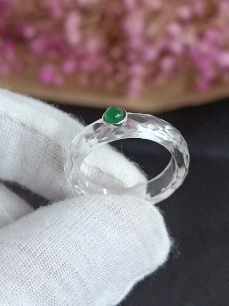 多欢喜珠宝工厂a货满绿翡翠蛋面K金镶嵌宝石切割面水晶戒指环戒圈