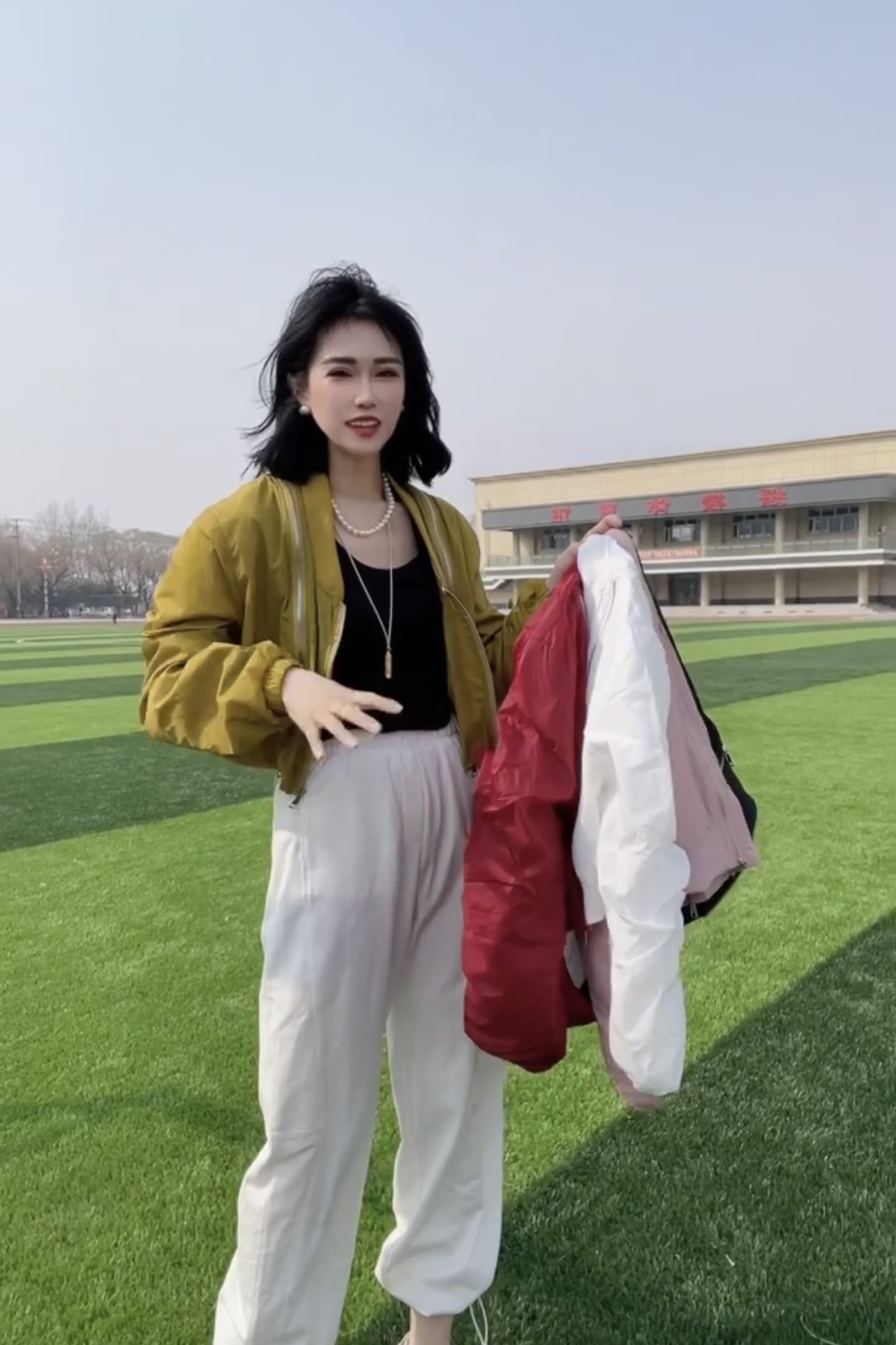 港风时尚设计感防晒衣女韩版2024夏季新款气质堆堆袖减龄网红外套