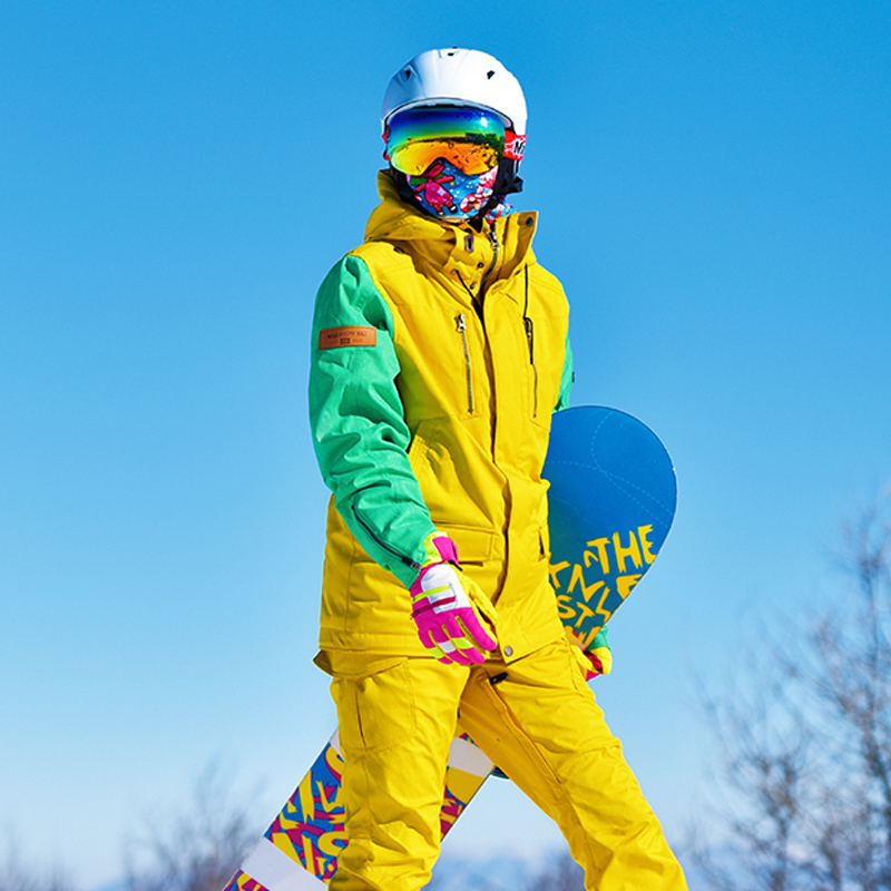 爱雪户外韩版高端单板滑雪服舒适透气修身男女士情侣保暖滑雪衣