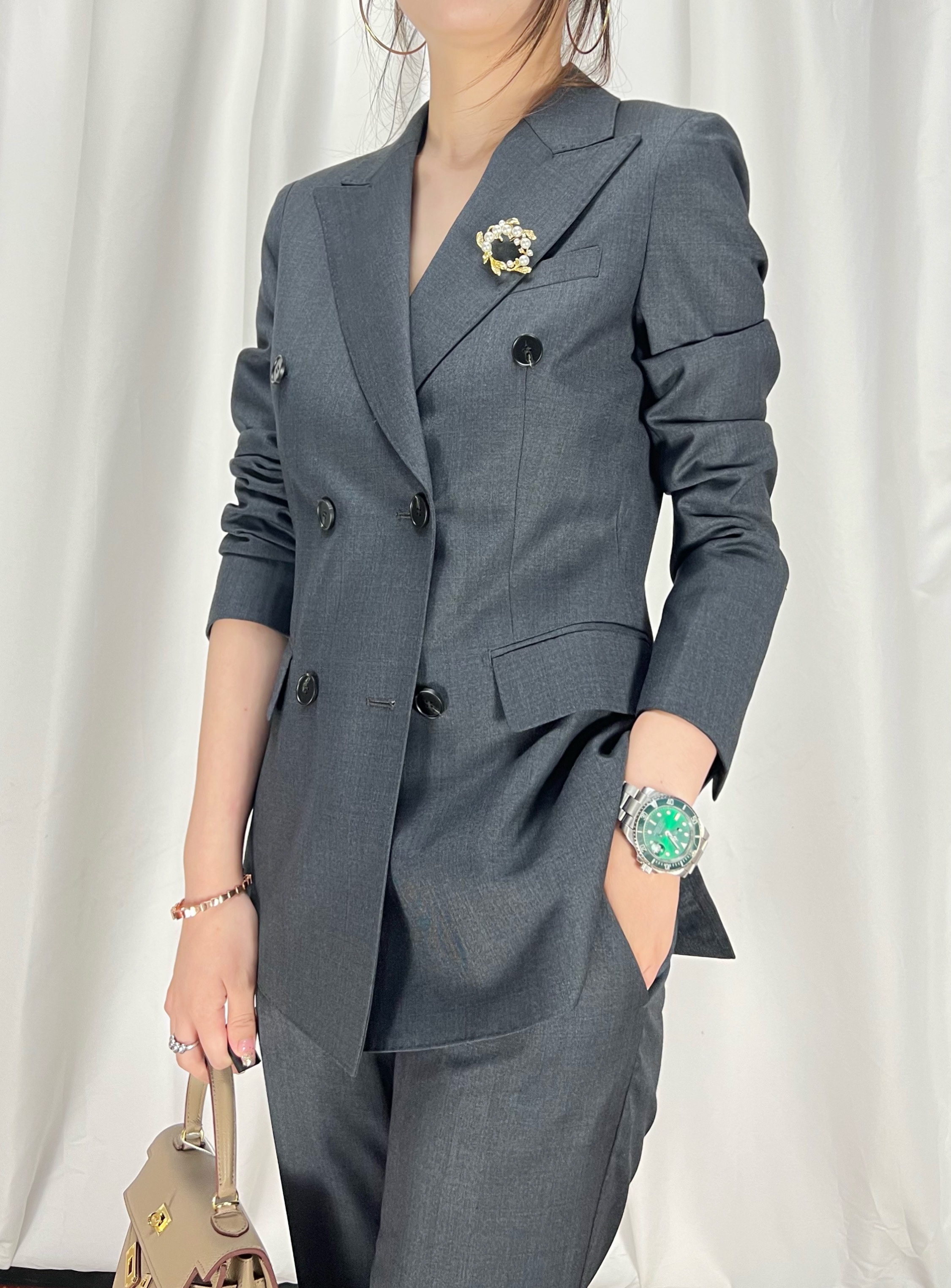 原创设计款 高级灰双排扣双开叉高品质 修身版英伦风女生西装套装