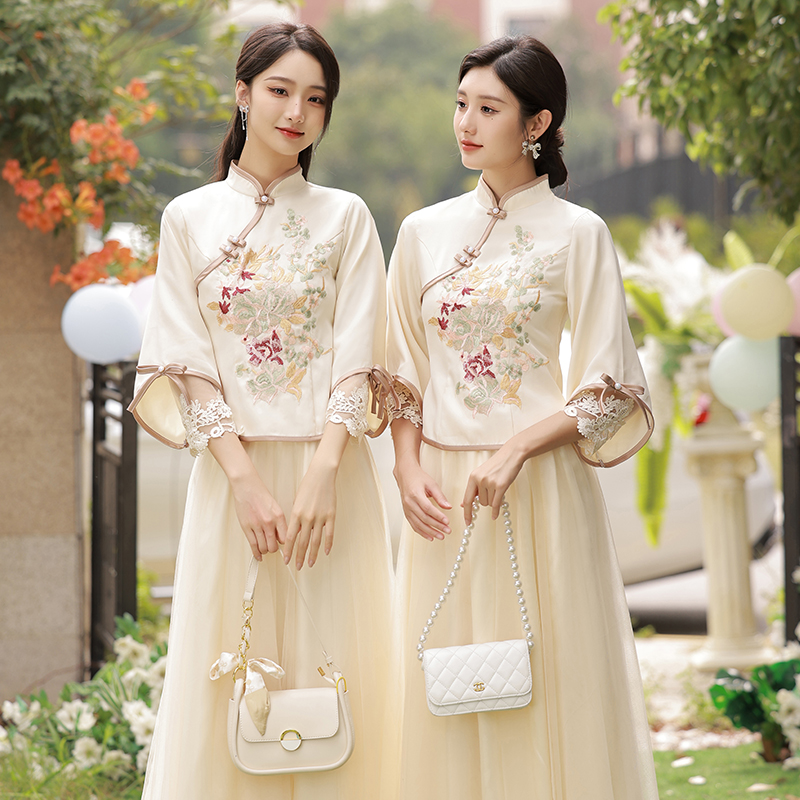 中式伴娘服女2024新款汉服姐妹装结婚礼服小个子国风旗袍伴娘团裙