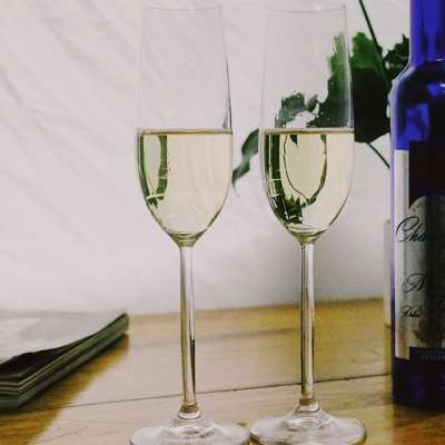 小酒窝时光2支装水n晶香槟杯创意玻璃高脚红酒杯套装 单拍不发