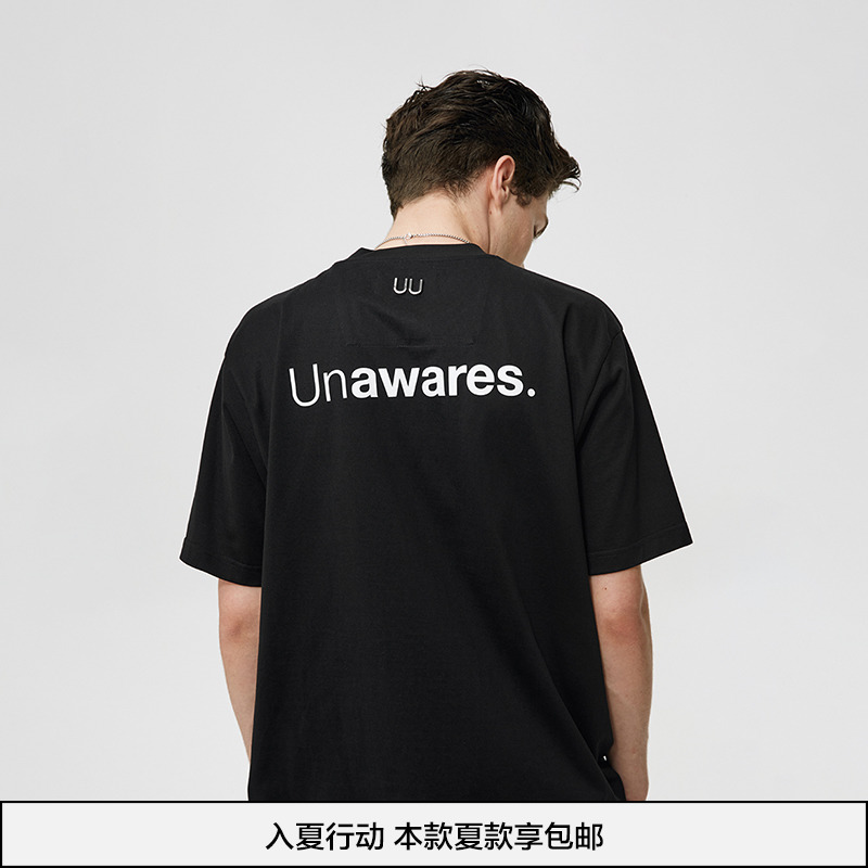 Unawares 品牌标识Logo短袖T恤