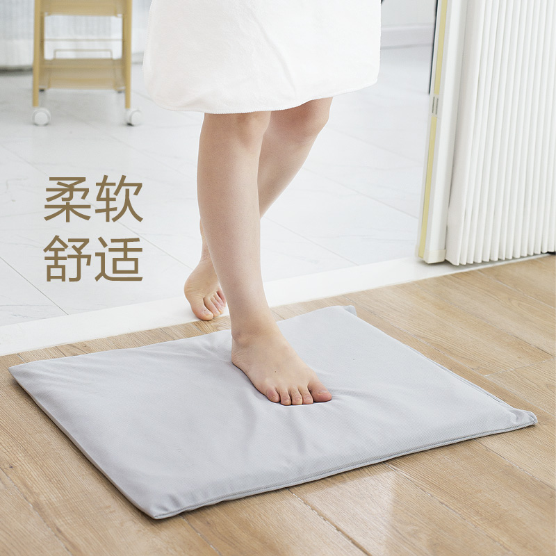 日式原生c硅藻土吸水脚垫软硅藻泥家用浴室卫生间防滑地垫