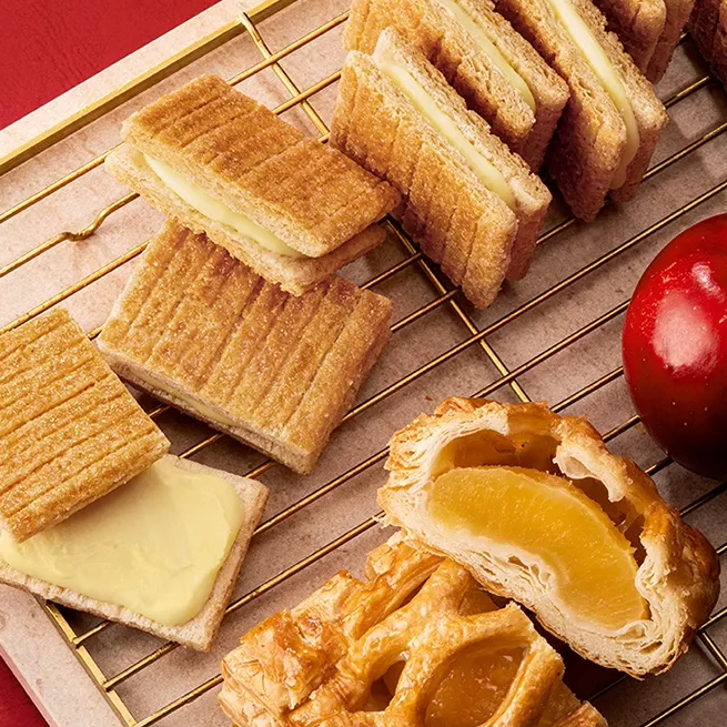【口碑推荐】日本sugar butter tree黄油奶油草莓夹心焦糖饼干