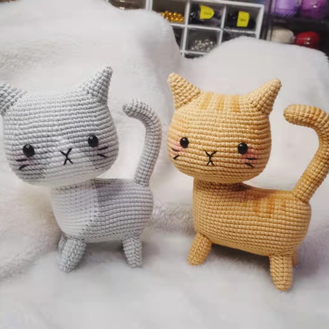 芒果家DIY纯手工钩针编织小猫咪灰色猫咪可以站立毛线玩偶成品