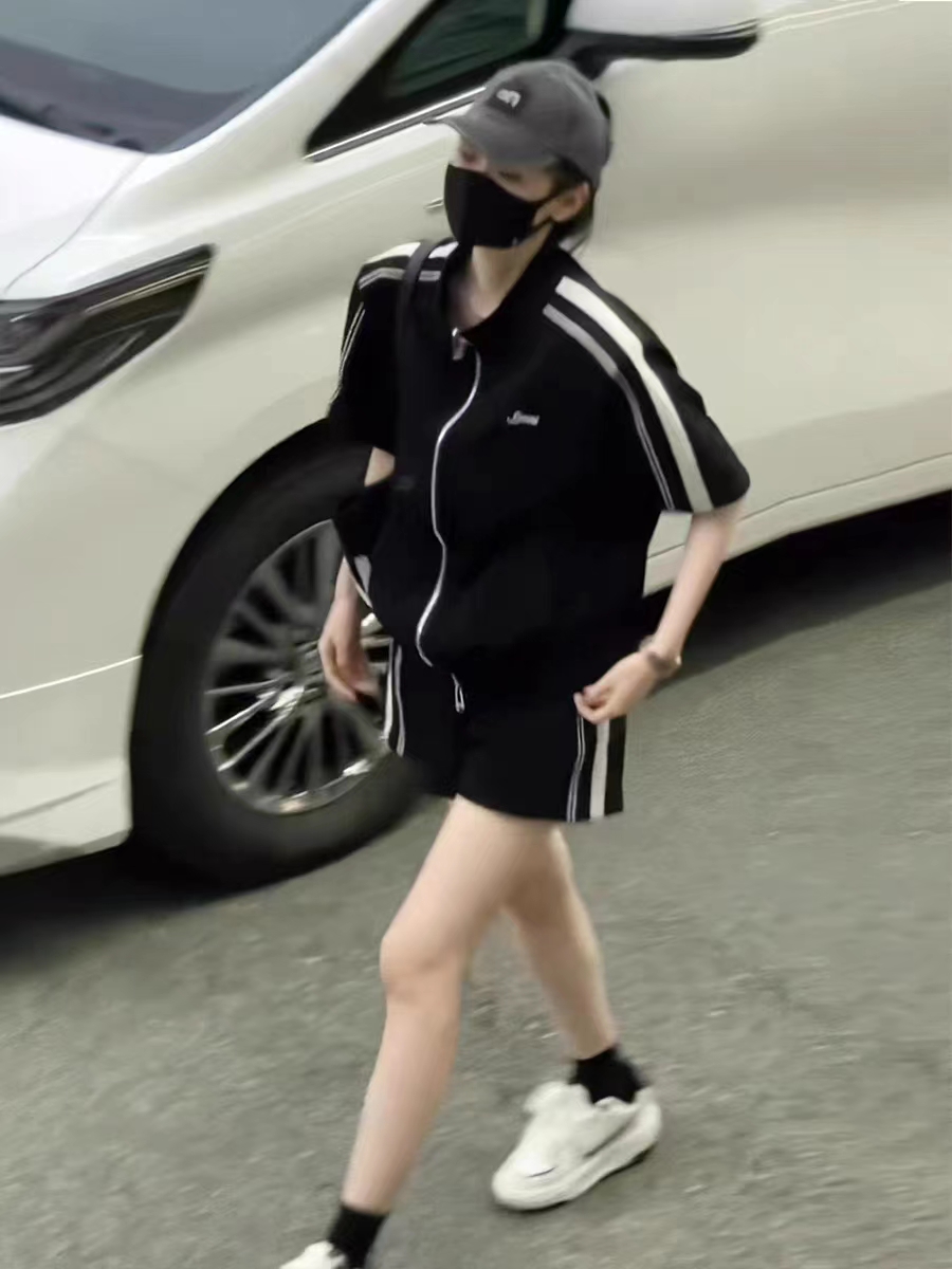 炸街时尚运动服套装女夏季学生韩版宽松短袖短裤休闲两件套跑步潮