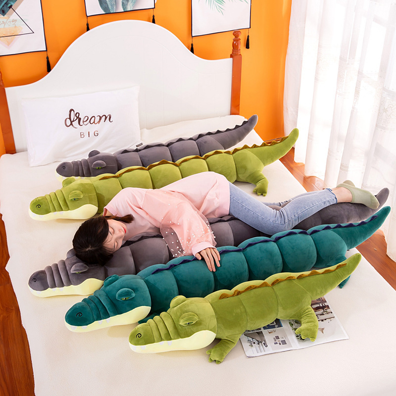 抖音网红新款长条鳄鱼仔午睡毛绒玩具趴款软体公抱枕儿童少女礼物