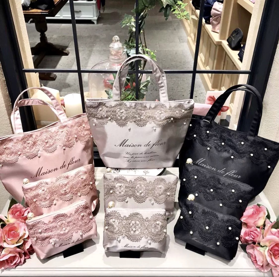 玫瑰日本代购 国内现货Maison de Fleur蕾丝珍珠缎面零钱包收纳包
