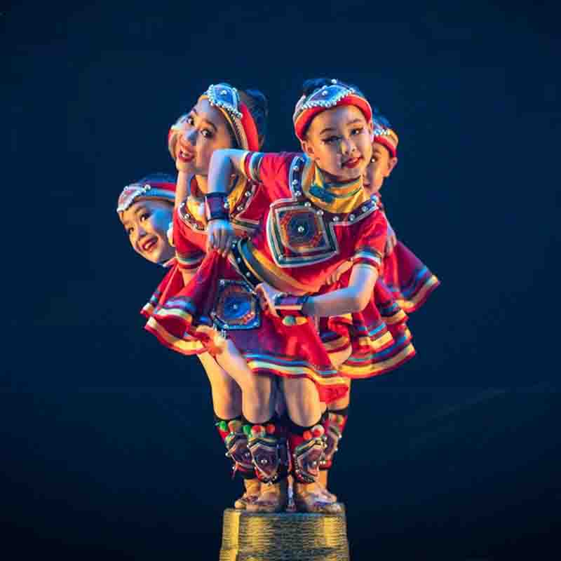 六一小荷风采阿达毕的心声舞蹈表演服少数民族服彝族三月三黎苗族