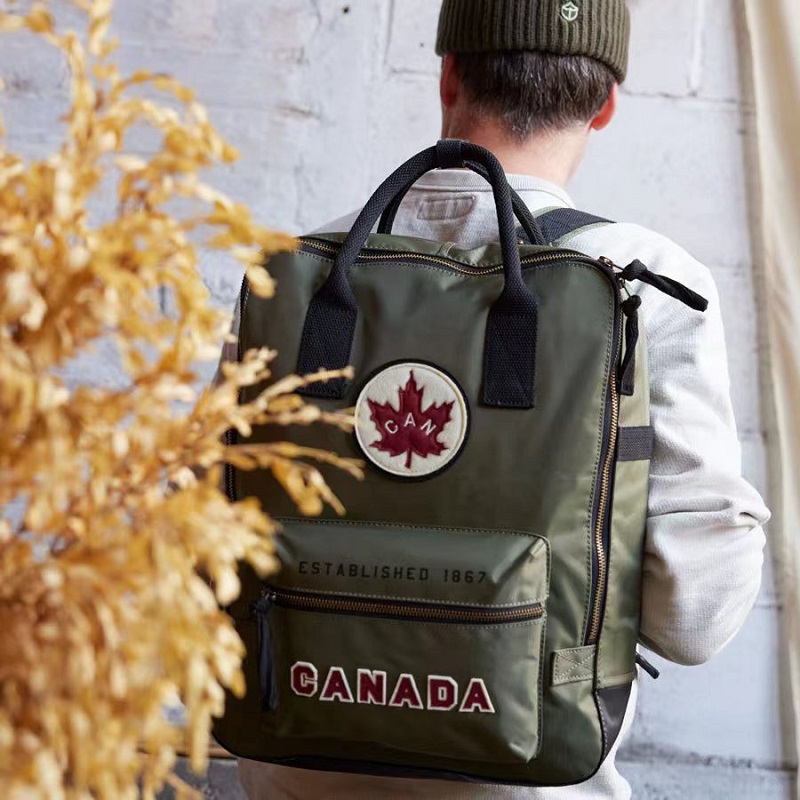 加拿大空军背包男士电脑包运动背包休闲大学生初中生书包高中外贸