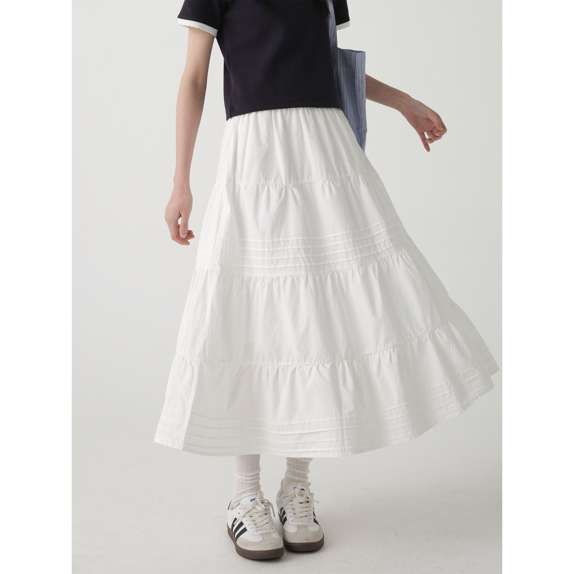 低卡LOWCALORIE 高腰A字裙2024夏季新款中长款A字半裙白色半身裙