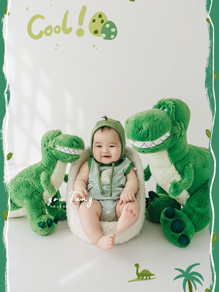 黑桃道具儿童摄影服装2024新款百天婴儿拍照衣服影楼恐龙主题正版