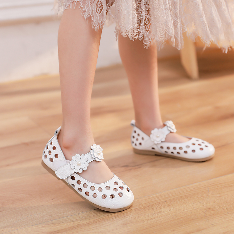 女童凉鞋2024新款真皮时尚夏季公主宝宝小女孩白色包头软底儿童鞋
