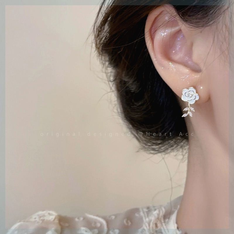 铜合金耳饰 AL3567 白色山茶花耳环气质耳钉高级耳饰法式超仙小众
