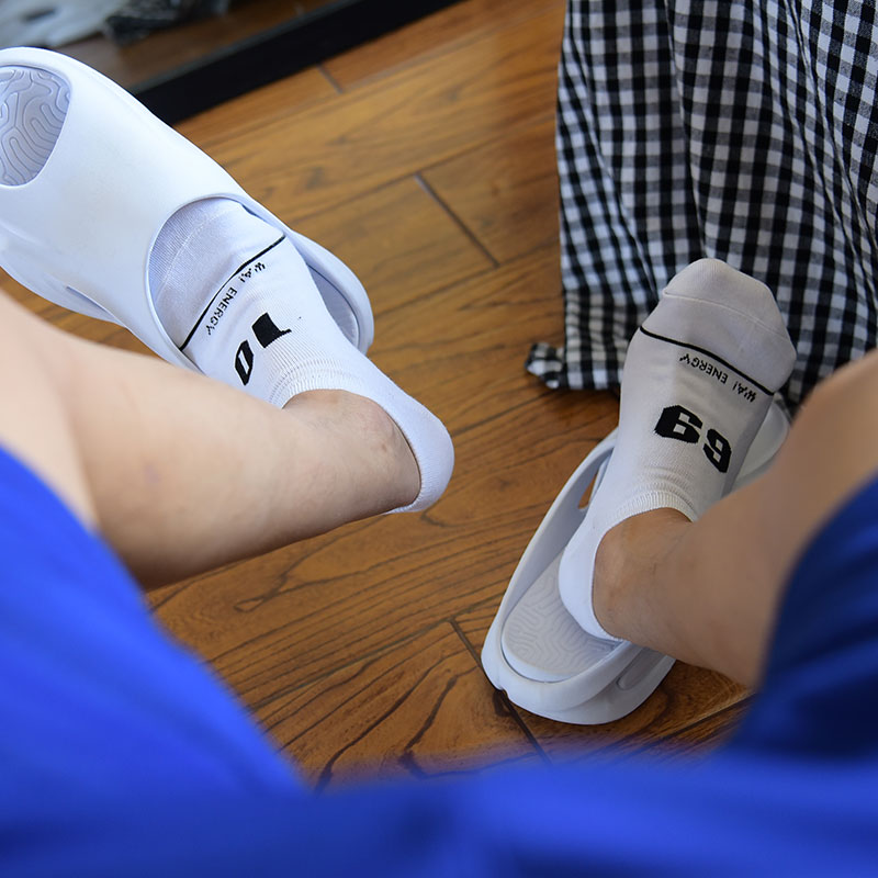 舒适短袜1069体育生白色矮腰潮袜吸汗透气夏季薄款袜子运动休闲男