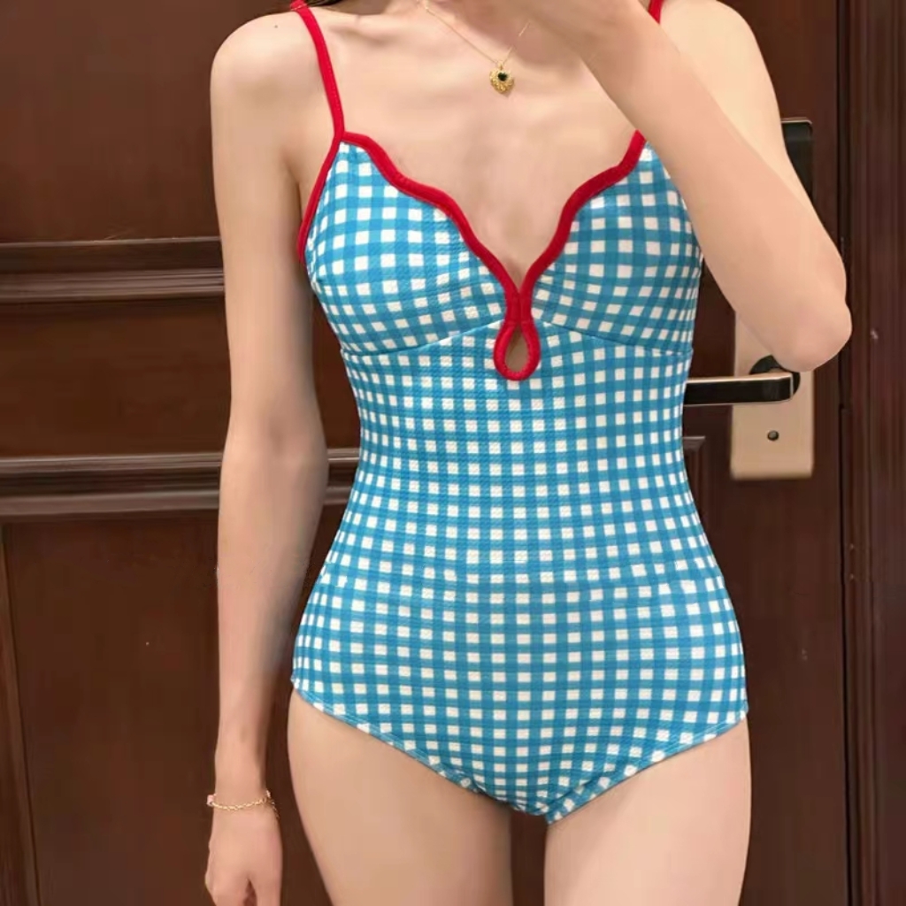泳衣女款纯欲风2023夏新款连体裙式显瘦遮肚蓝色格子沙滩度假泳装