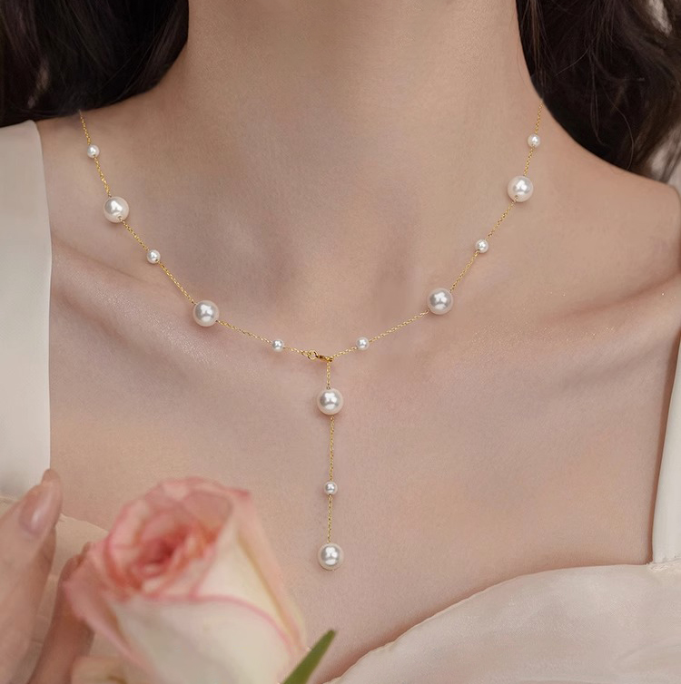满天星天然淡水珍珠项链女2023年新款轻奢小众流苏锁骨链时尚颈链