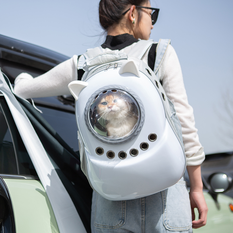猫包外出便携猫咪背包太空舱大容量双肩包透气猫书包外带宠物用品