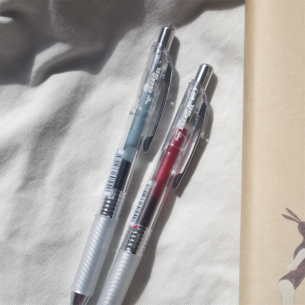 派通勃艮第红BLN75中性笔 日本Pentel透明杆速干0.5彩色笔做笔记
