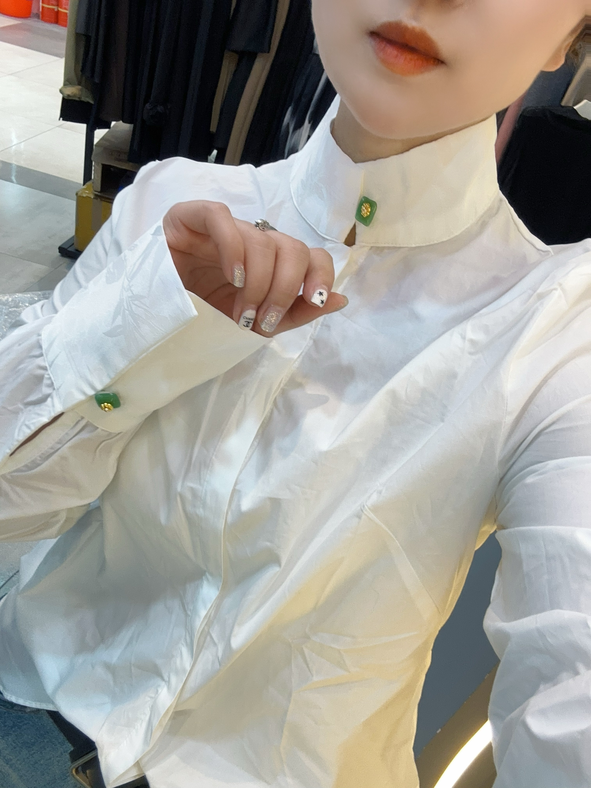 简约精致气质中国风绿色玉石扣小立领新中式白色衬衫叠穿上衣