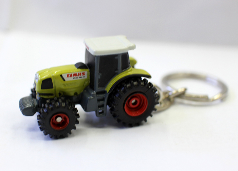 外贸UH农机玩具匙扣挂件Class克拉斯拖拉机模型匙链小挂饰礼品
