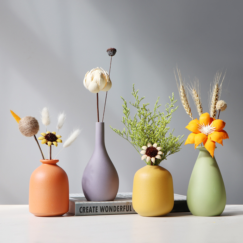 轻奢北欧风陶瓷小花瓶创意简约家居客厅装饰干花插花摆件桌面花器