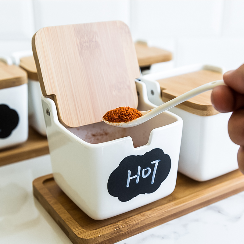 日式陶瓷调味罐盐糖味精调料盒罐单个家用组合套装北欧佐料盒厨房