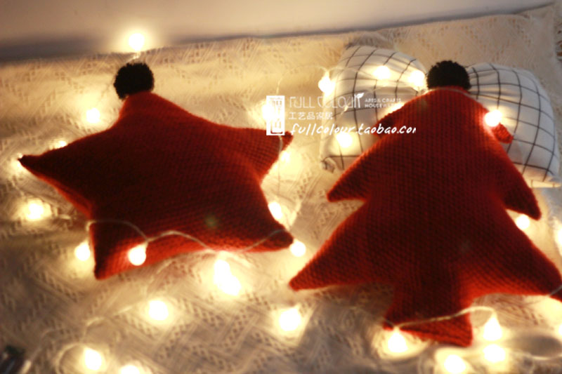 北欧五角星星圣诞树针织毛球红色新年结婚礼物沙发靠垫情侣手抱枕
