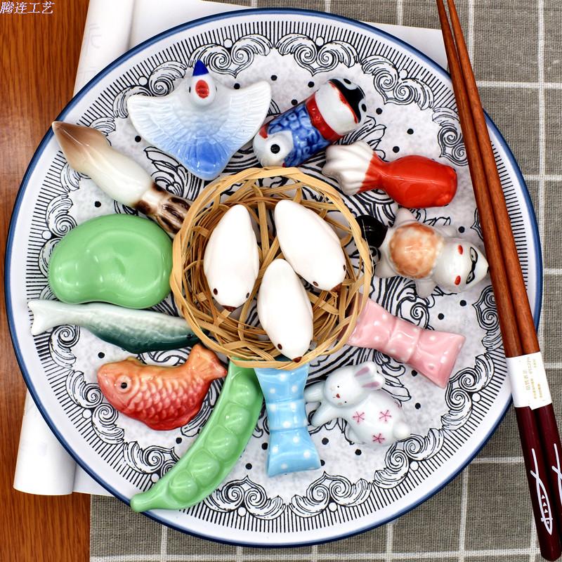 精品ZAKKA日式陶瓷筷托笔托金鱼红鱼青鱼筷子架外贸出口商品