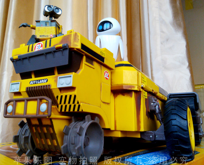 经典回归 机器人总动员 瓦力WALL-E 伊娃 基地车 收藏玩具