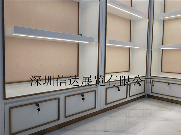 深圳女鞋展厅展示柜商场女鞋展览柜精品木质展示柜带灯带锁定制